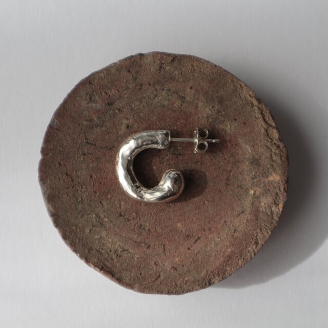 【Silver925】【片耳】古より伝わるかたち〈ピアス〉