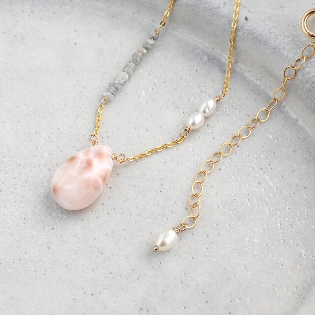 トムソナイトと原石ダイヤのネックレスA