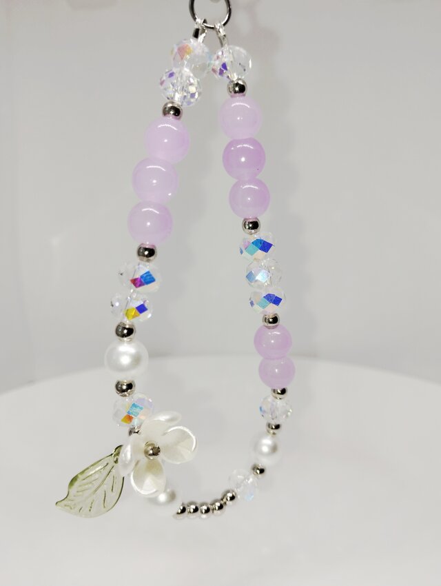 ビーズストラップ☆バッグチャ—ム☆白いお花☆パープル | iichi 日々の