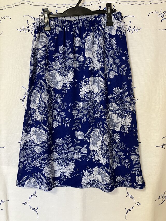 ギャザースカート