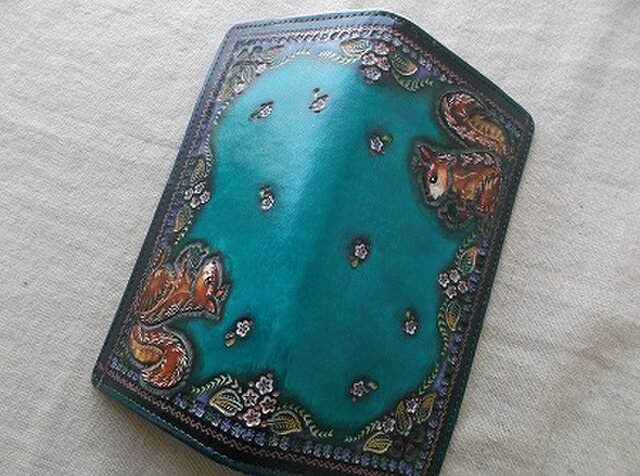 レザークラフト長財布 リス | iichi 日々の暮らしを心地よくする