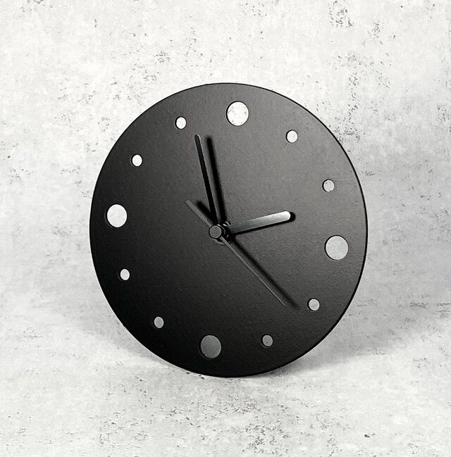 【鉄の置き時計】アイアン雑貨　アイアンインテリア　アイアン家具　時計　掛け時計　置き時計　シンプル　プレゼント　お祝い