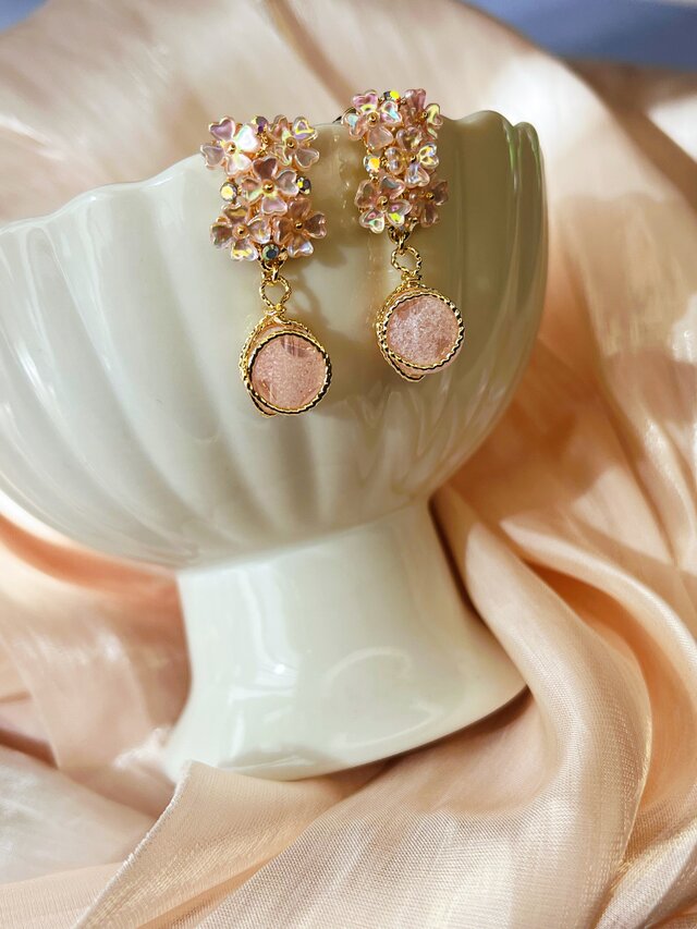 ハンドメイド ピアス 金色と茶色 ハンドメイド ピアス 金色と茶色 【公式通販】