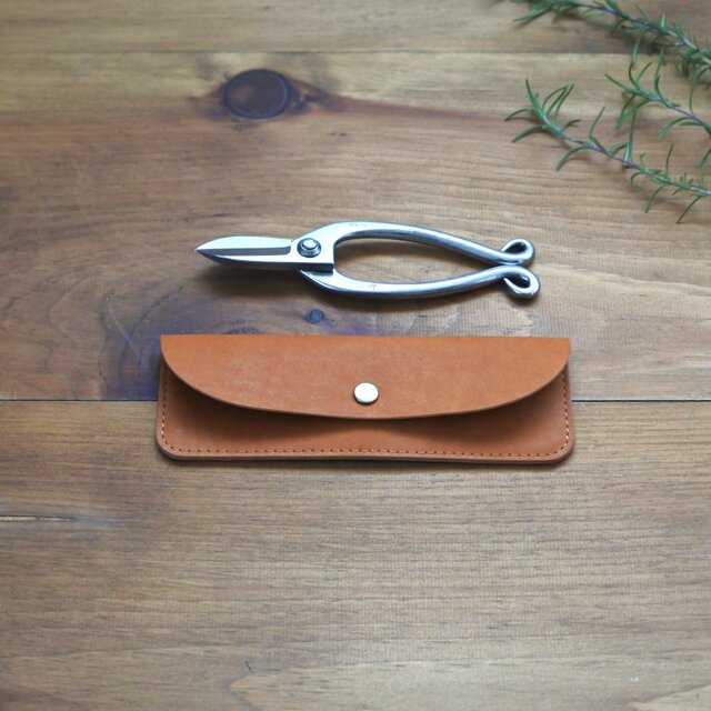 革の花鋏ケース（キャメル）