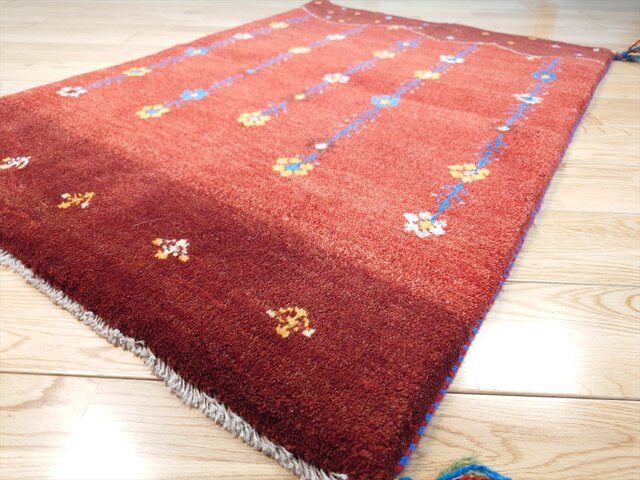 ペルシャ ギャッベ 玄関マット大 ウール 118x85cm 茜色 花 丘 RD2176G