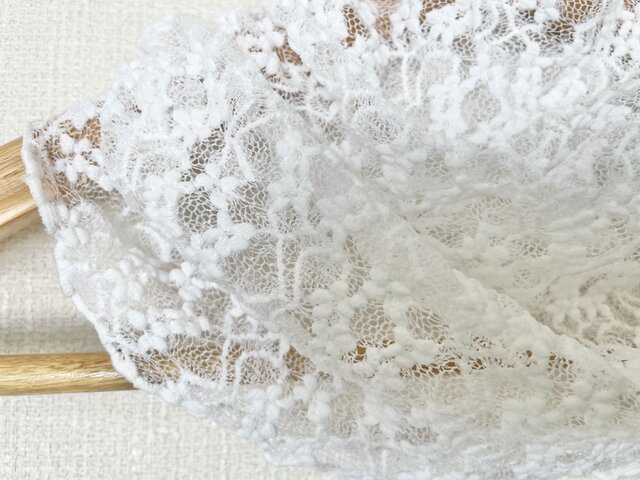 立体編みホワイトボタニカルレースハンドメイドネックウォーマー日焼け  