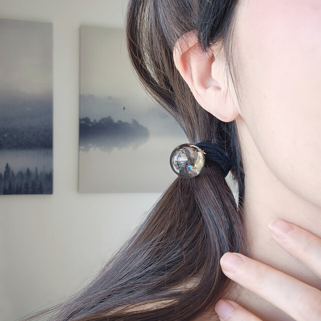 天然スモーキークォーツのアイリス（虹入り）一粒ボールヘアゴム