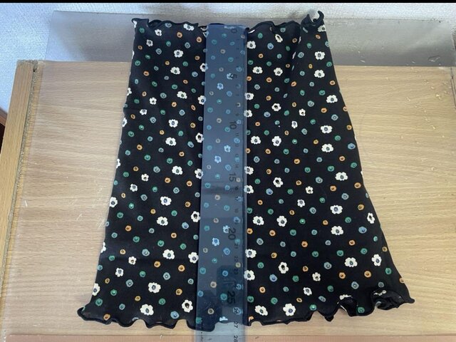 OGF綿100%ブラックオレンジ&グリーン花柄ドット柄手作りネック