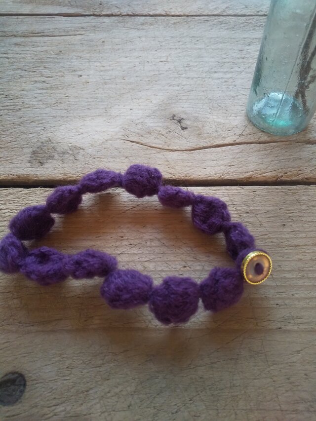 まるモチーフブレスレット