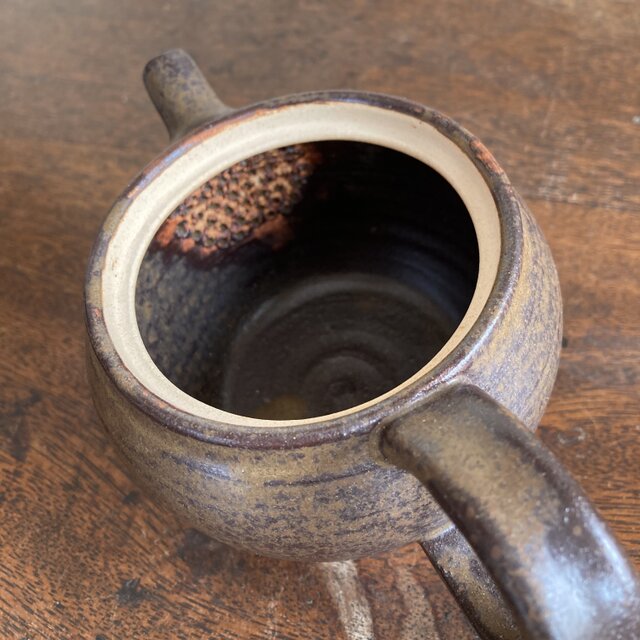 萩焼 鉄釉急須 | iichi 日々の暮らしを心地よくするハンドメイドや