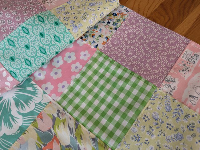 ❤️ピンクとライトグリーン❤️カラフルポップな❤️ランダムパッチ