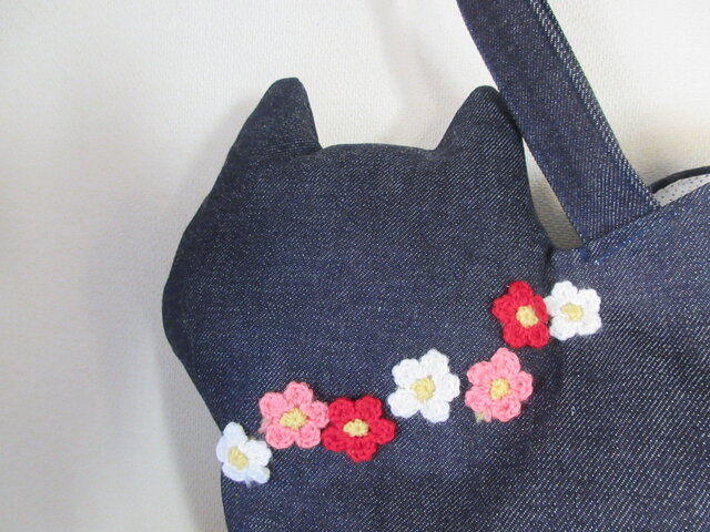 新作】デニムの猫バッグ ショルダータイプ＊お花モチーフ ピンク