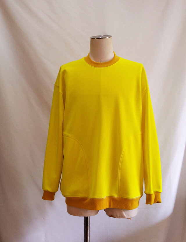 [49] le sweat jaune