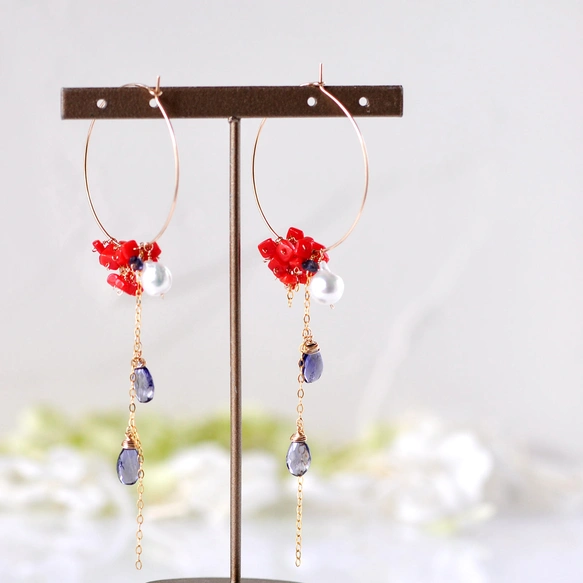 紅のルミエール：サルディーニャ産赤珊瑚 × アイオライト × アコヤバロックパール 3WAYピアス