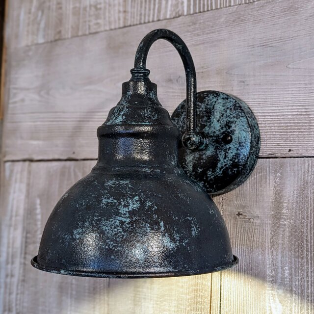 緑青錆加工の外灯 【受注生産】