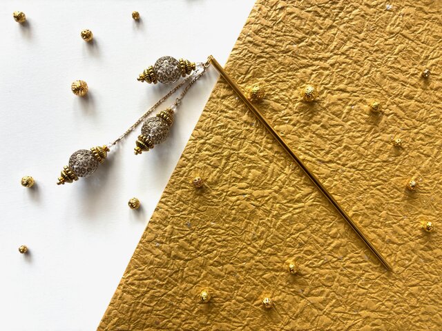 かんざし モロッコランタンの様なクリアビーズ3連 外燈 ランプ 揺れる