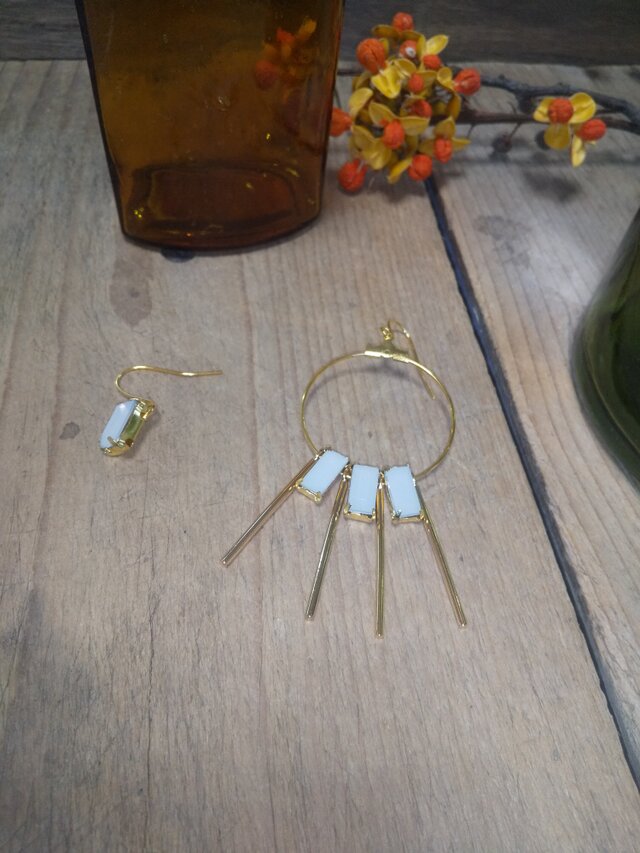 じゃらじゃらピアス