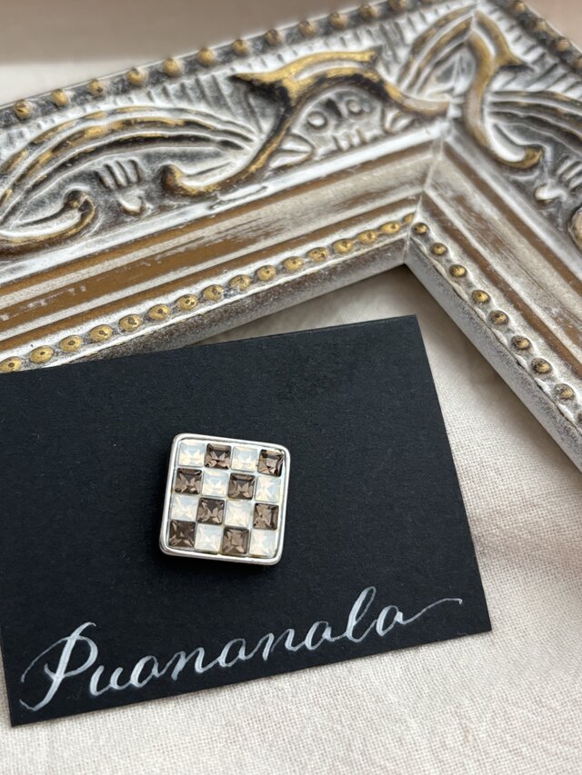 スクエアピンブローチ