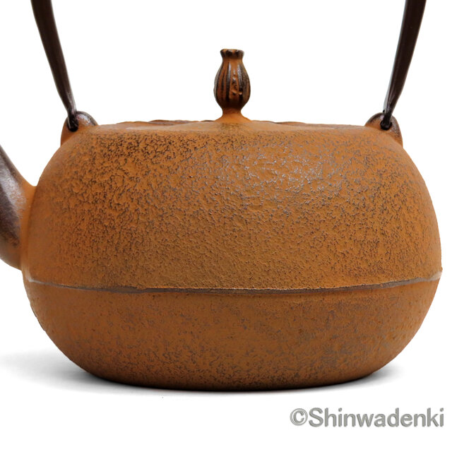 お取り寄せ】南部鉄器 鉄瓶 姥口葡萄 錆色 鉄蓋 1.8L 内面素焼き・酸化