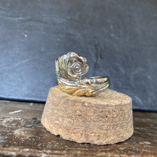 ハンドメイドリングno.2 シルバーアクセサリー スプーンリング