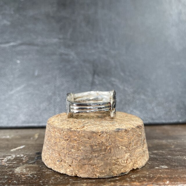 ハンドメイドリングno.49 シルバーアクセサリー スプーンリング