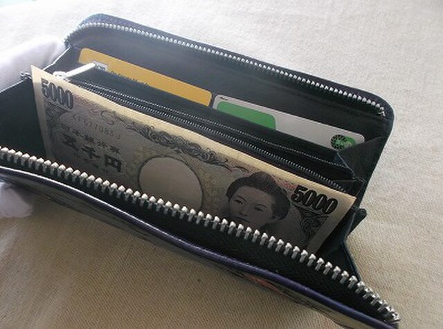 L型ファスナータイプのロングウォレット牛革刻印＆拭き染め