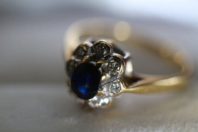 ビンテージ 1987年 英国 イギリス 9K 9金 サファイア