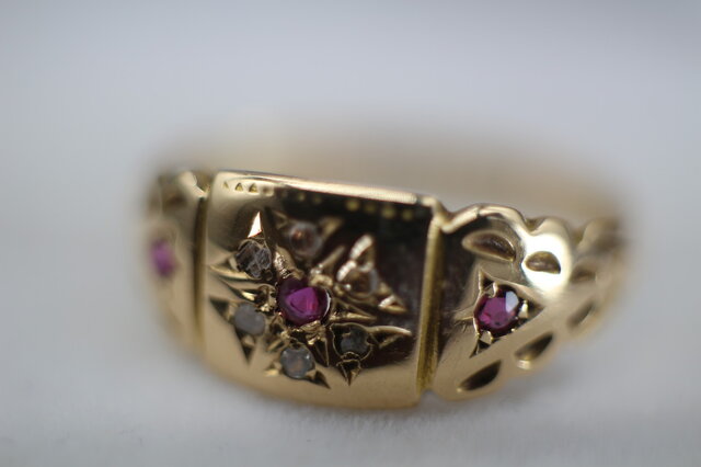 アンティーク 1923年 英国 イギリス 18金 ルビー ダイヤモンド