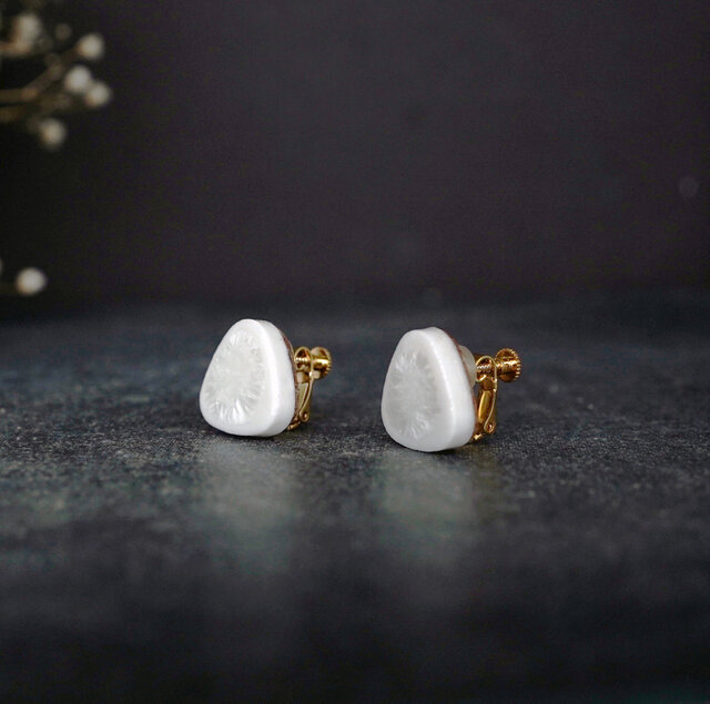 T-250 美濃焼 ヴィンテージのタイル 結晶釉 ピアス / イヤリング