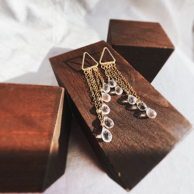 クリスタルシャンデリアピアス