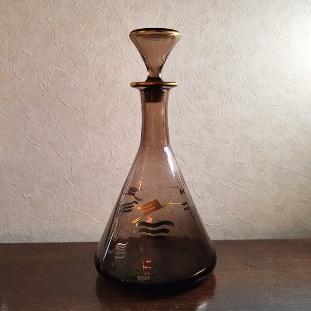 アンティーク　鶴と波のジャポニスム色ガラス　デキャンタ　1900年頃　フランス　高25cm ［YG50］