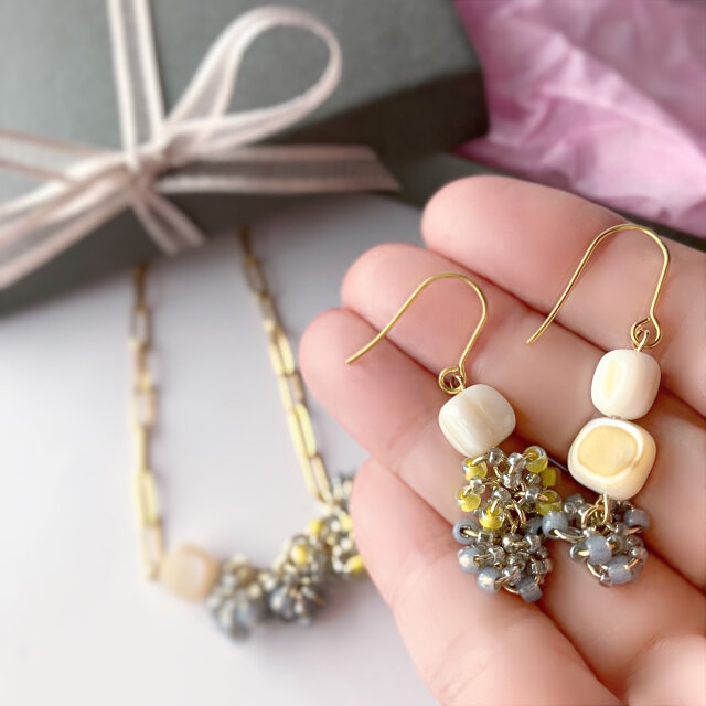 グレービーズのネックレス & イヤリング/ピアス マザーオブパール 大人