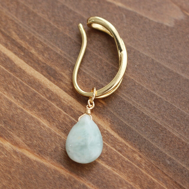 ✨3月誕生石✨アクアマリン＜大粒プレーン＞のイヤーカフ