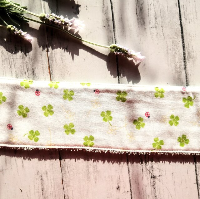 乾布摩擦タオル てんとう虫とクローバー 9cm✕85cm ダブルガーゼ