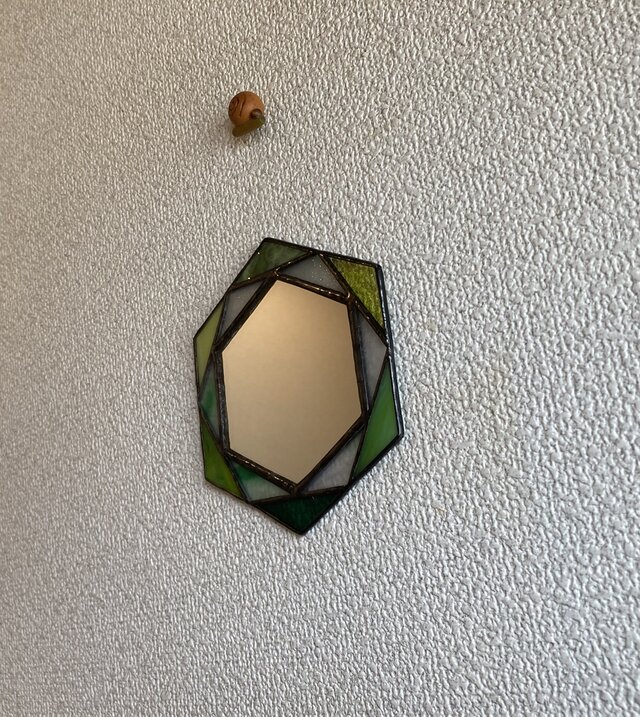 六角形鏡（緑） | iichi 日々の暮らしを心地よくする