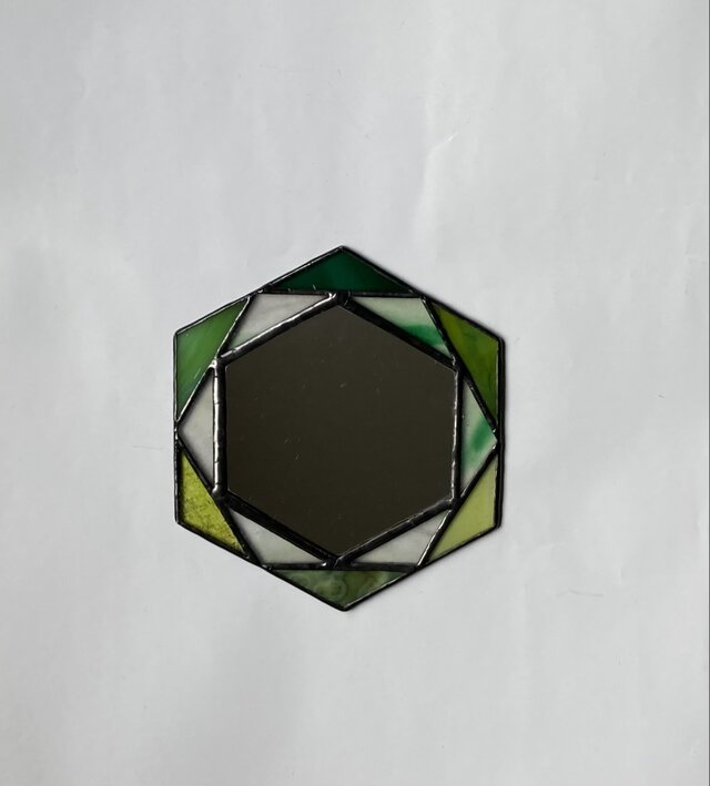 Unlock Your Nature 六角形アクリル 六角形鏡（緑） | iichi 日々の暮らしを心地よくする