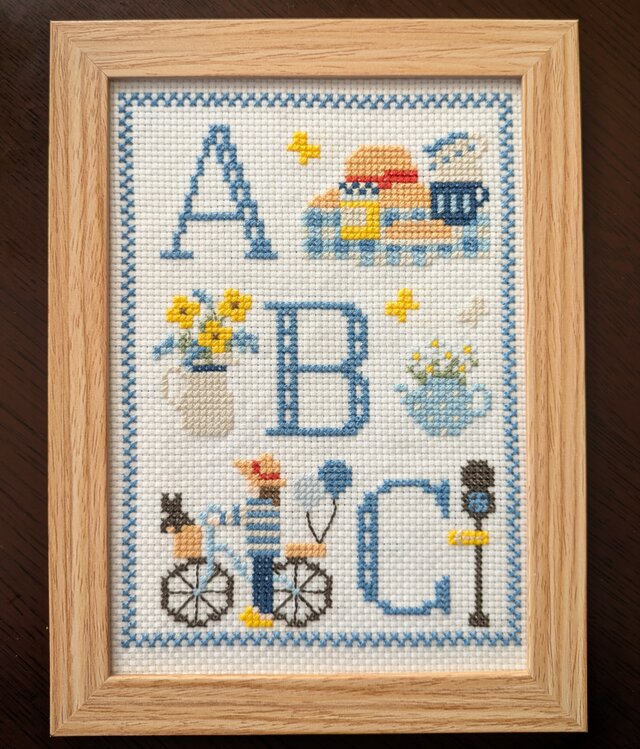 刺繍キット 青のサンプラー | iichi 日々の暮らしを心地よくする