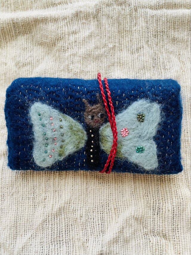 フェルトの小物袋・蝶々