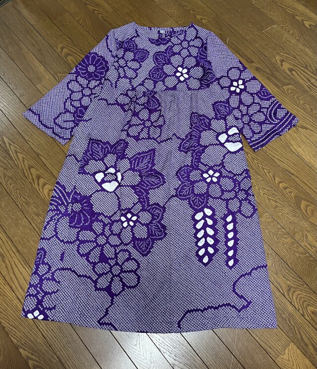 ☆ 総絞の振袖から ヨーク切り替えワンピース 着物リメイク♪ | iichi