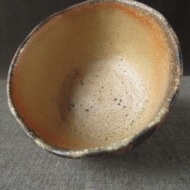 酒器 焼締めぐい呑み 陶器 陶芸家オリジナル陶器（58） | iichi 日々の