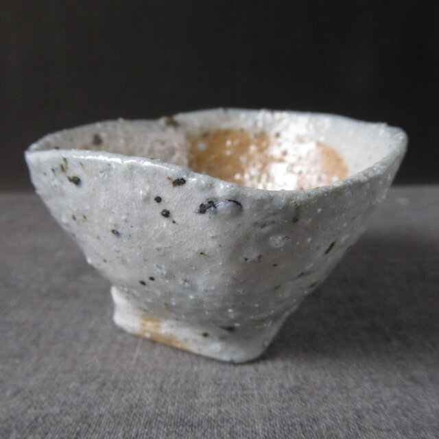 酒器　焼締め四角高台ぐい呑み　陶芸家オリジナル陶器（52）