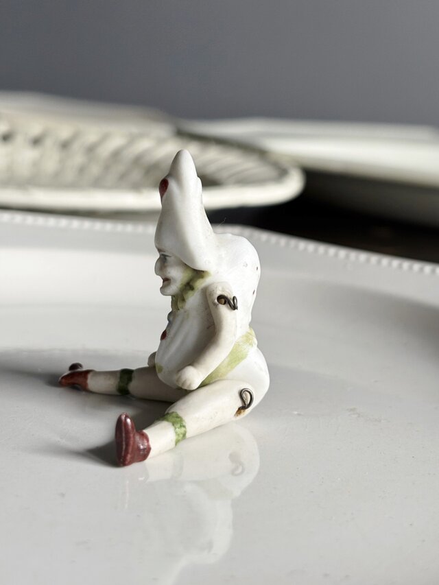 フレンチタイプオールビスクドール　道化師ピエロ　2.75インチ ビスクドール ホビー・楽器・アート フレンチタイプオールビスク