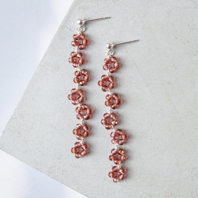 「梅の花冠」ガーネット ピアス イヤリング 天然石 誕生石 春 シルバー silver925 金属アレルギー対応 母の日 ギフト