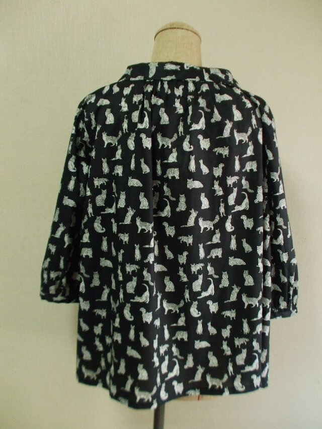 【 parks 】　リバティ　ネコ　タナローン　シャツ　ブラウス　グレー　猫 parks 】 リバティ ネコ タナローン シャツ ブラウス グレー 猫