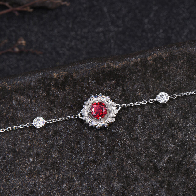 【アトレイユ)シルバー装飾ブレスレット 赤い宝石 アトレイユ)シルバー装飾ブレスレット 赤い宝石 アトレイユ)シルバー