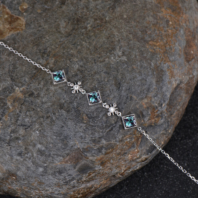 ヴィンテージ 6 月誕生石 アレキサンドライト ブレスレット ミニマ