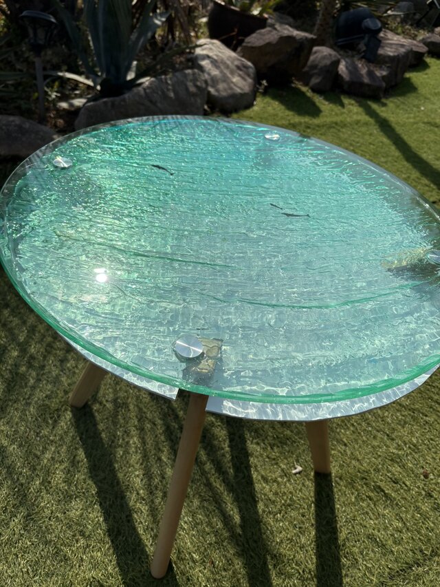 現品 新作カフェテーブル ドルフィン 水面 エメラルドブルーの海