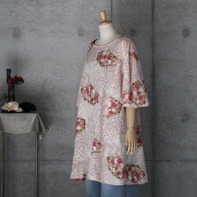 フリル袖のチュニック/　絽　フリーサイズ　ゆったり目　 着物リメイク　 kimono