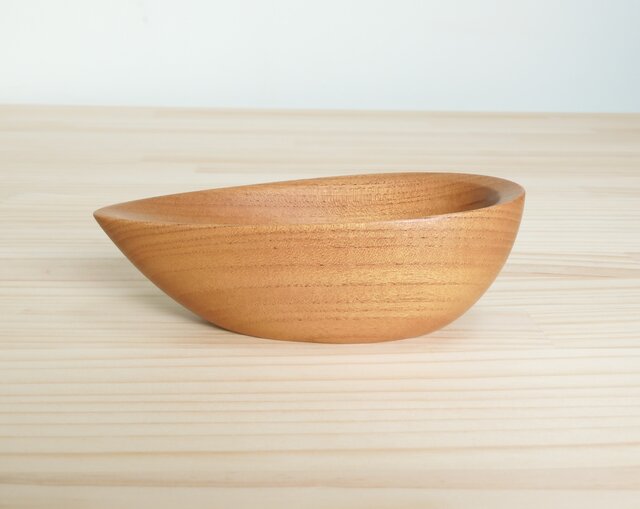 雫型ウッドボウル 1 | iichi 日々の暮らしを心地よくするハンドメイド