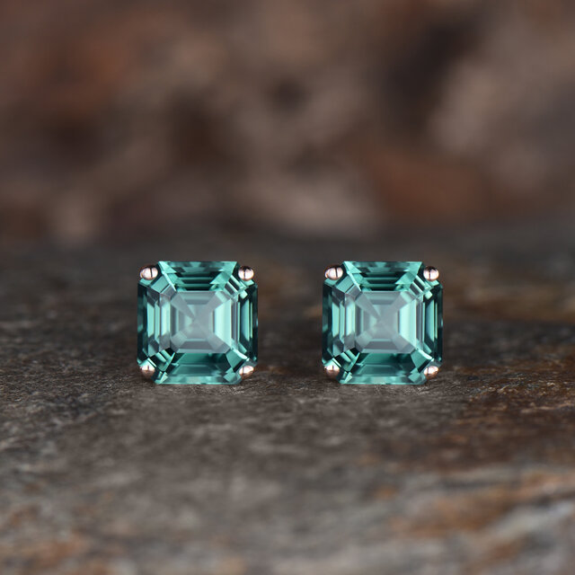 ユニークなグリーン サファイア ピアス グリーン ジェムストーン